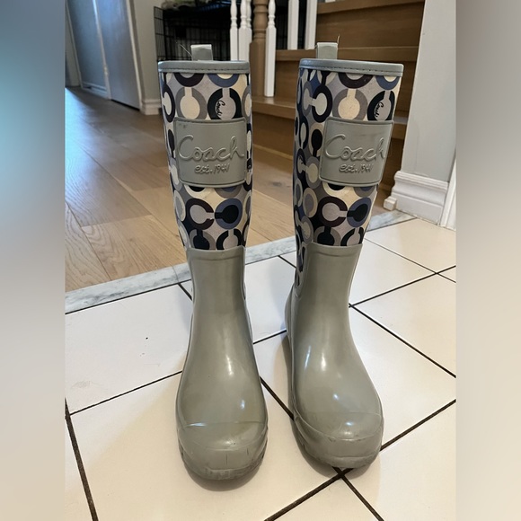 Coach rain boots size 7 - Picture 2 of 5